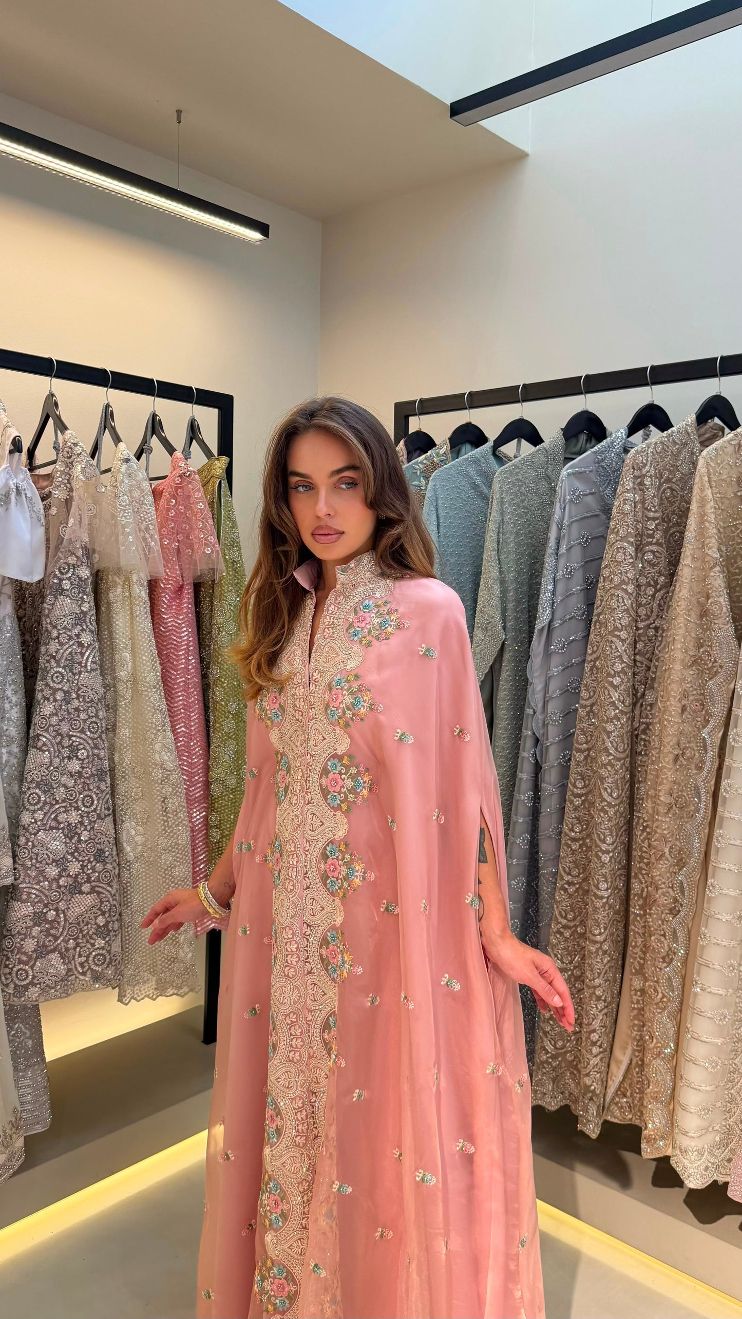 Cape Jelwa Kaftan -Peach