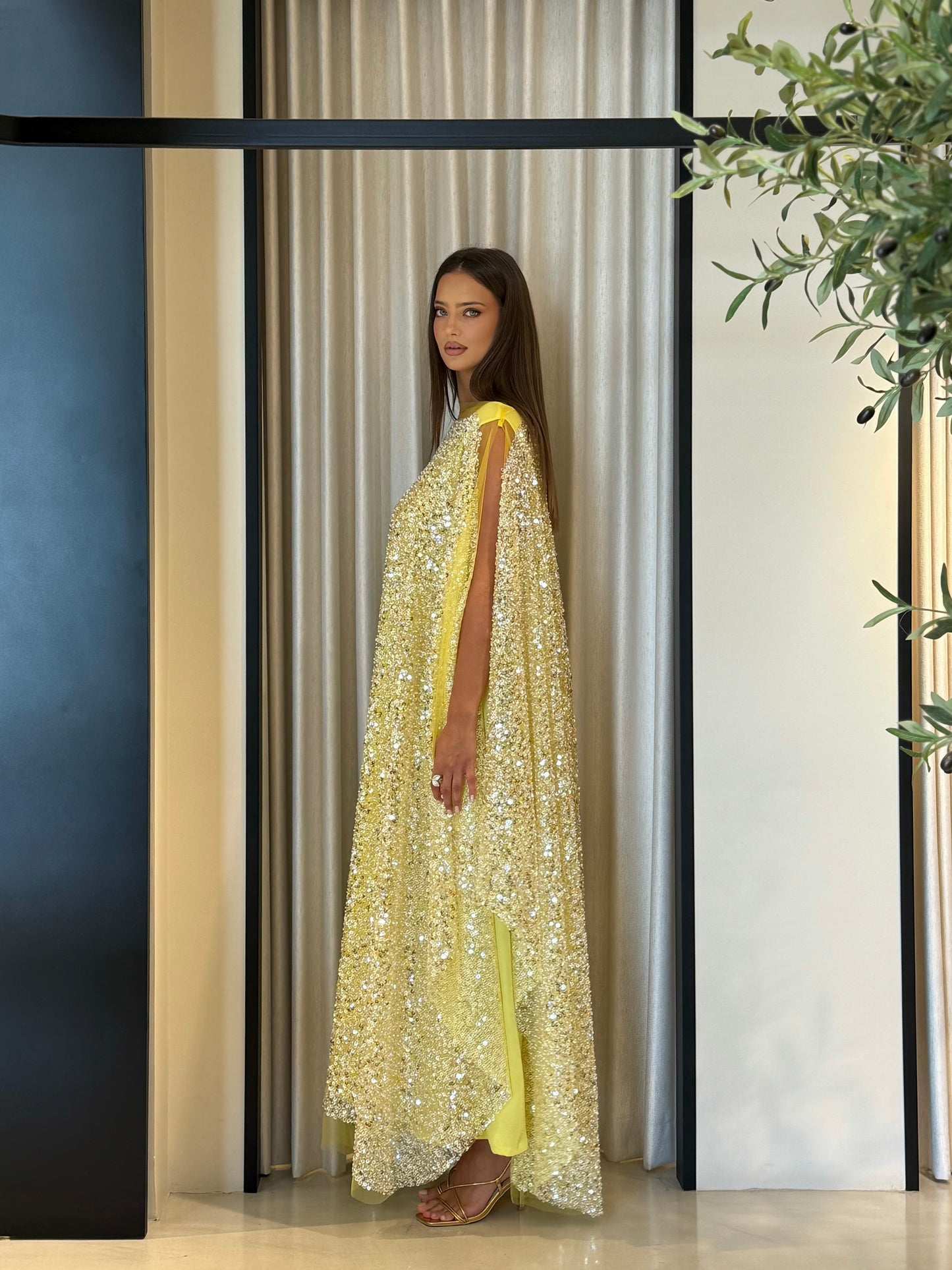 Jelwa Yellow pearls x beads poncho