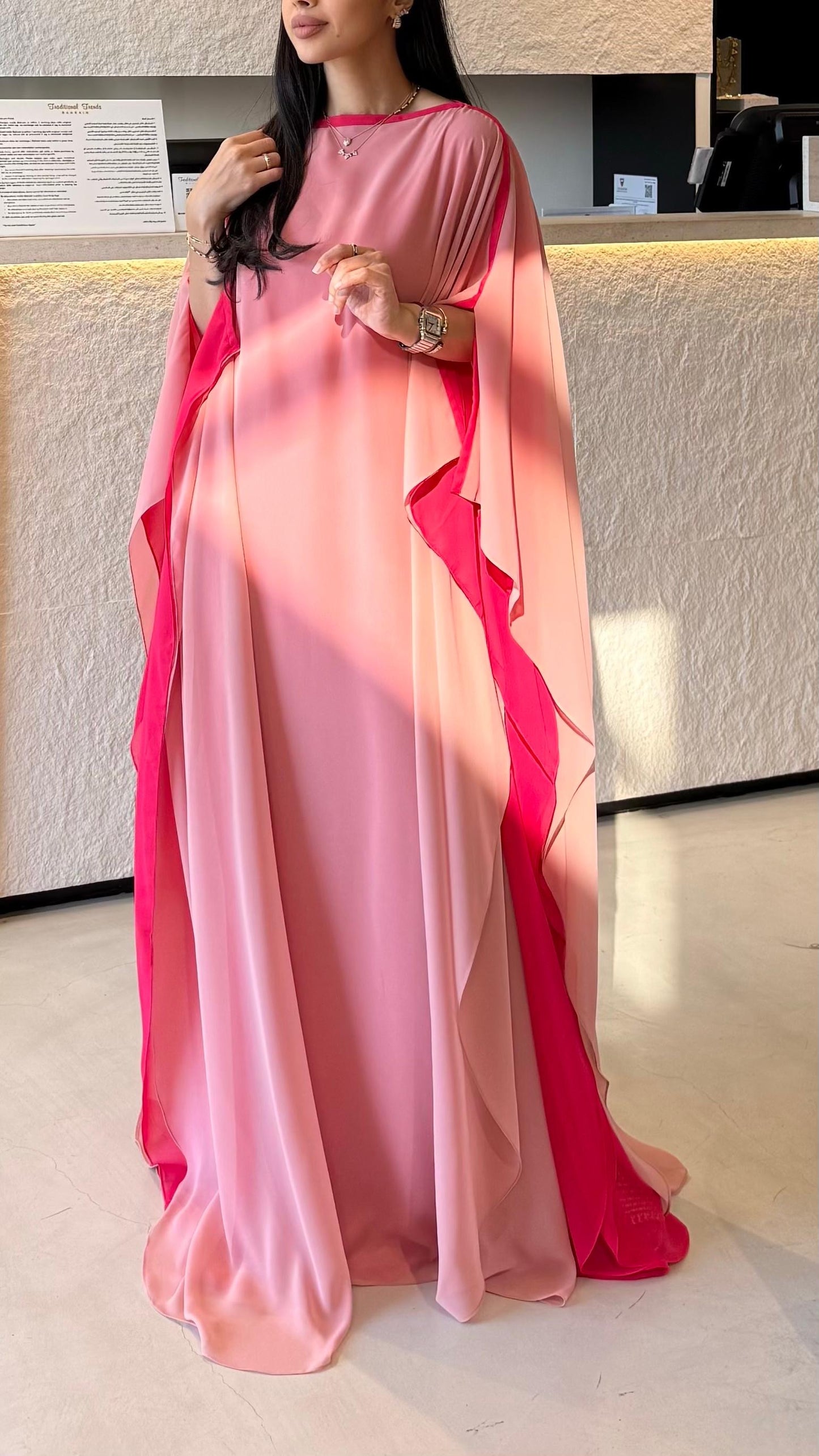 Flow Pink x Red - Open shoulders