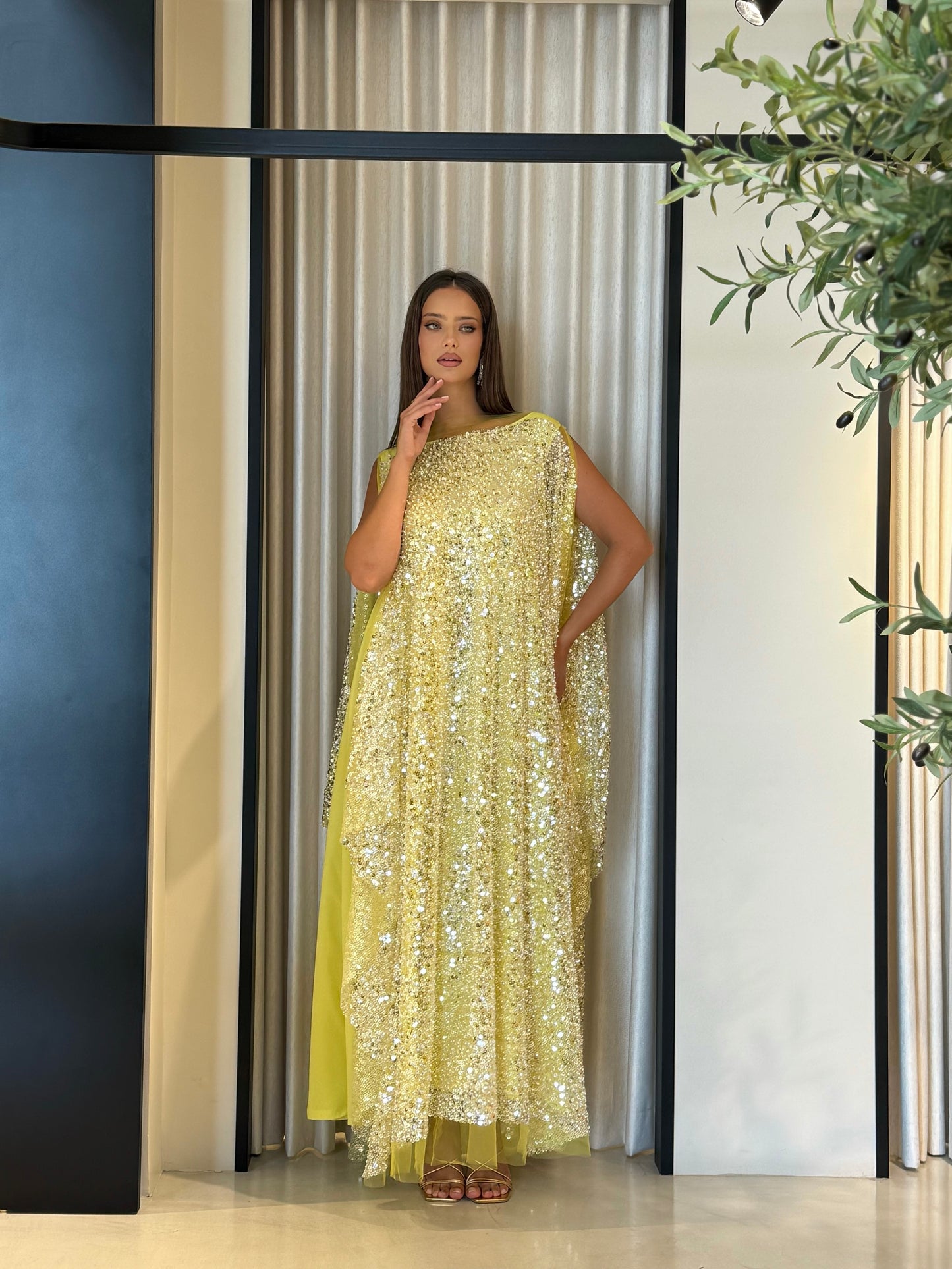 Jelwa Yellow pearls x beads poncho