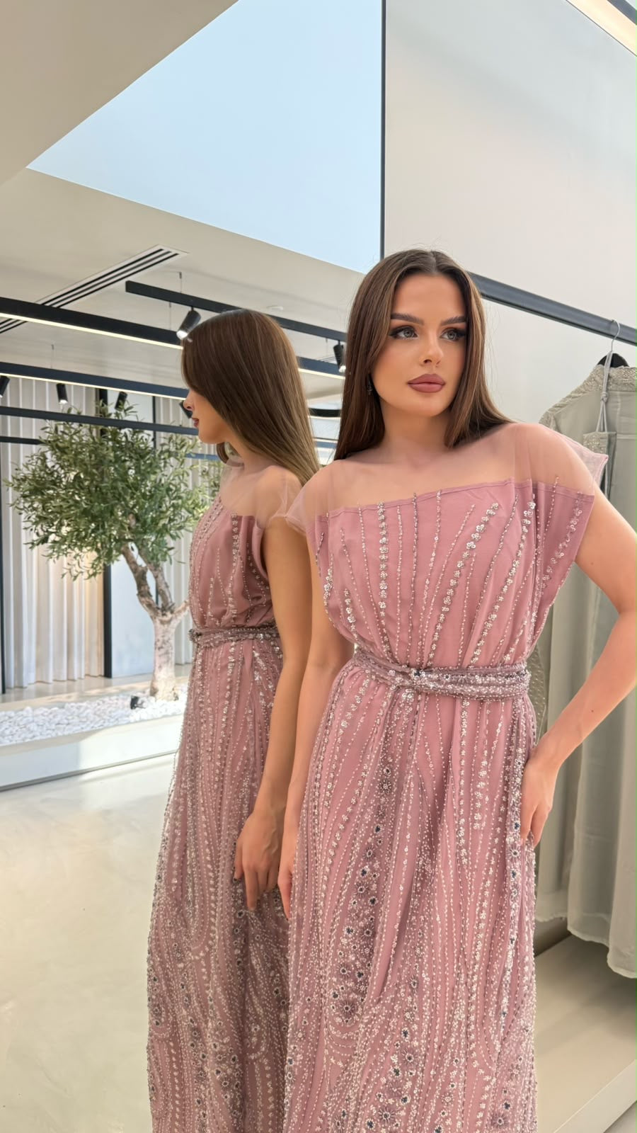 Straight cut Jelwa Kaftan- Powder Pink