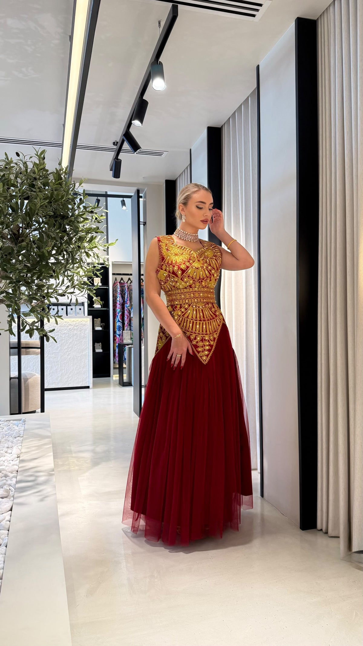 Nashel Jelwa Geometrical Dress X Tulle- Scarlet