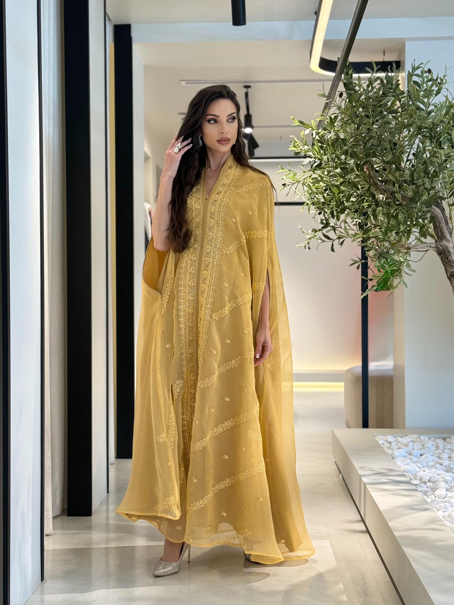 Jelwa Beige Cape