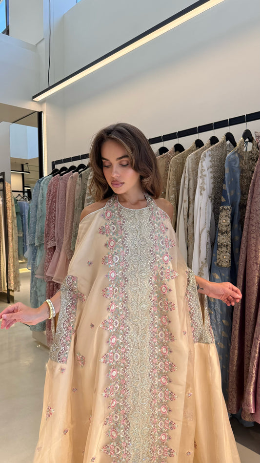 Cutout Cape Jelwa Kaftan -Crème