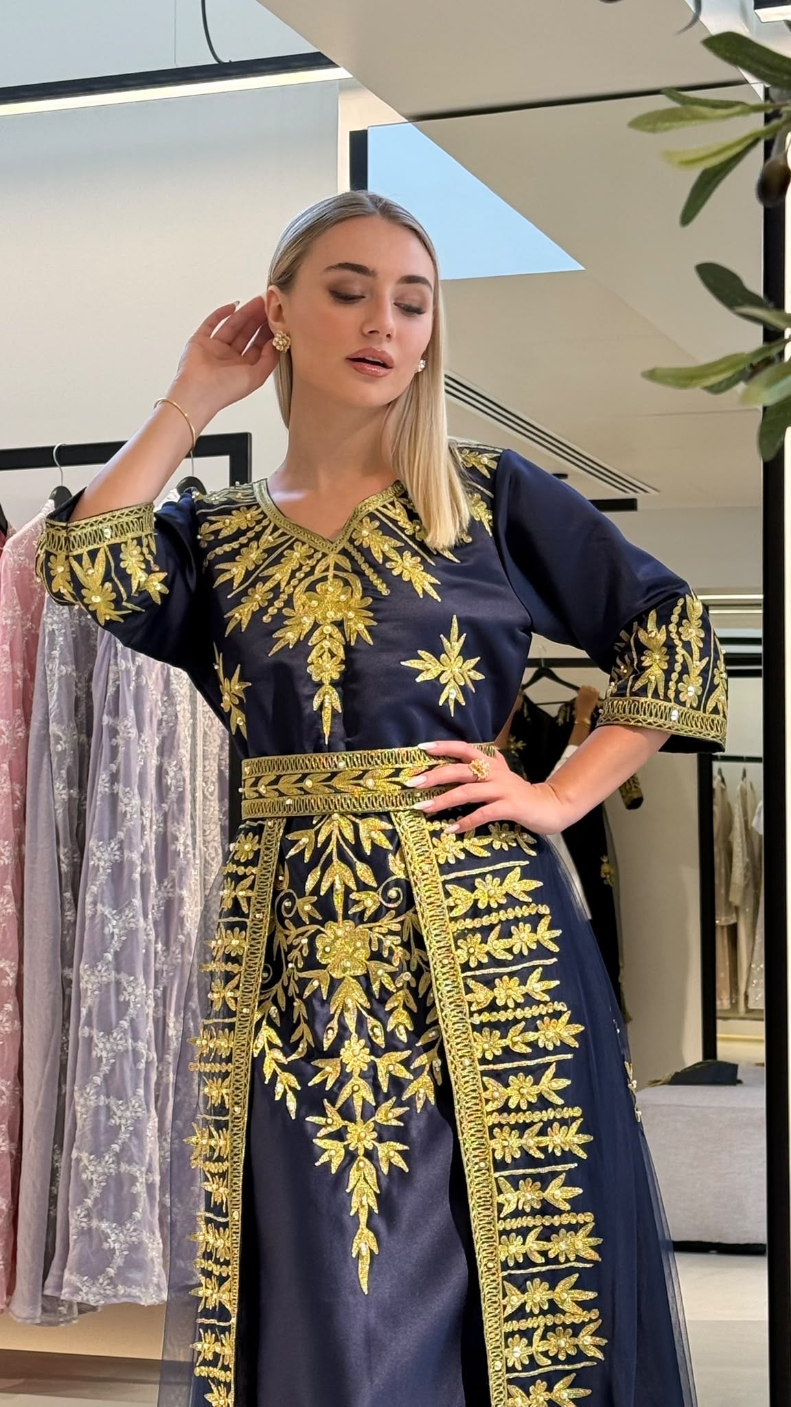 Nashel Jelwa Bridal Dress- Navy