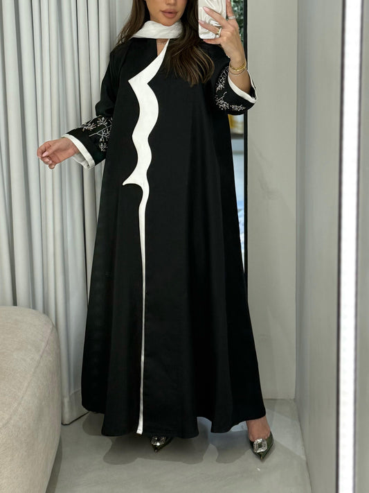Black x white Geometrical Abaya