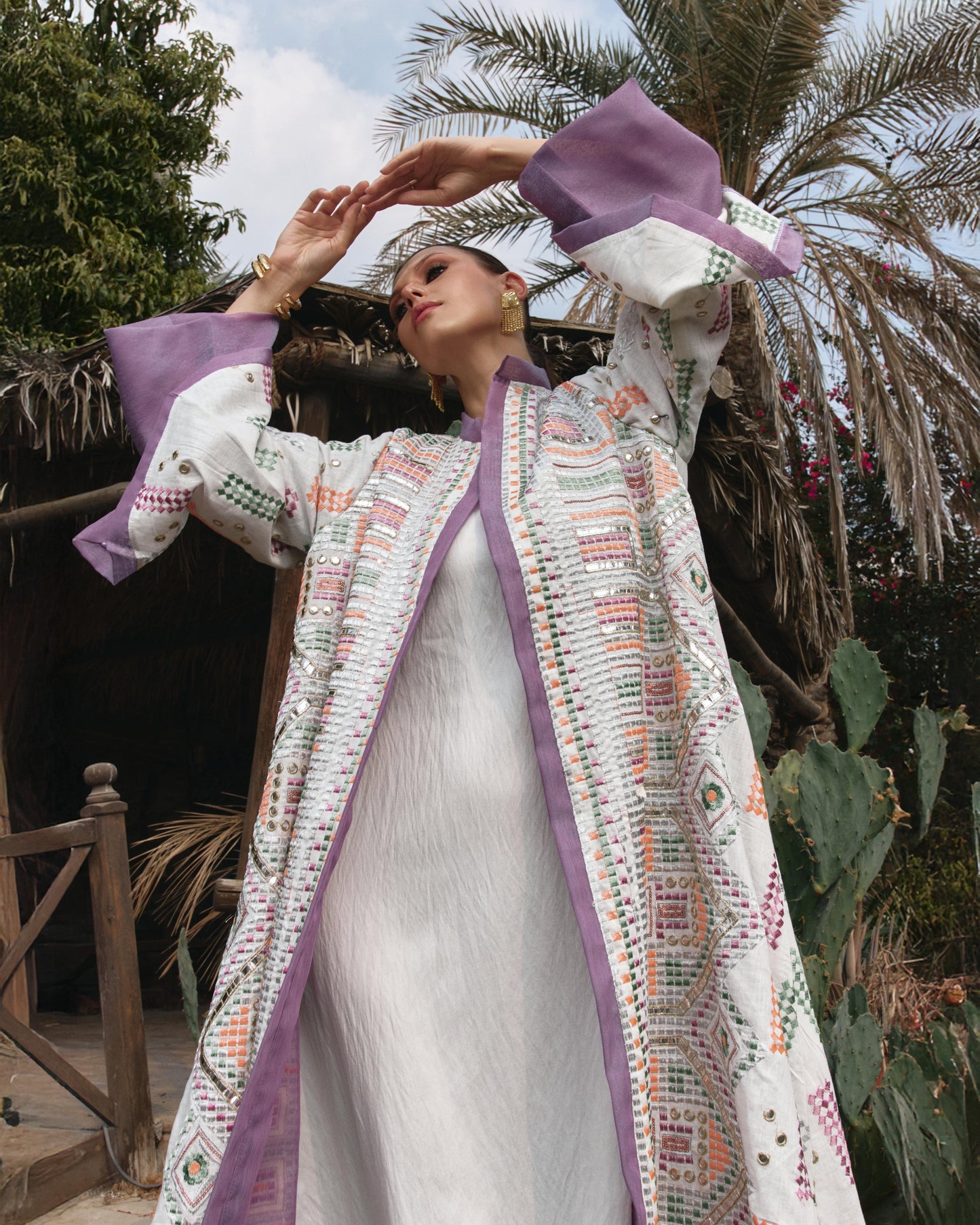 لميس- cream x purple