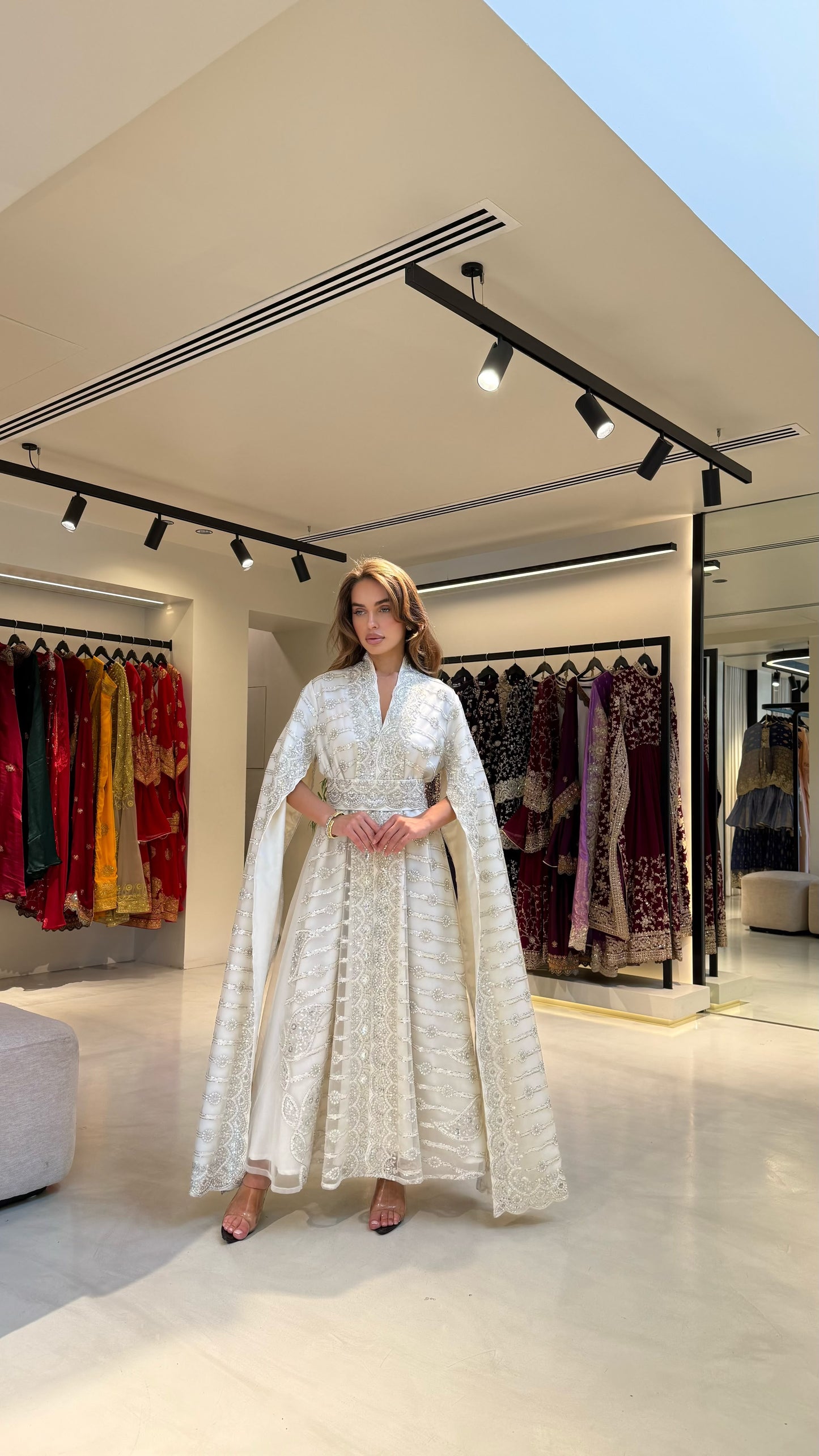 Long Cape sleeves Jelwa Kaftan -Pure White