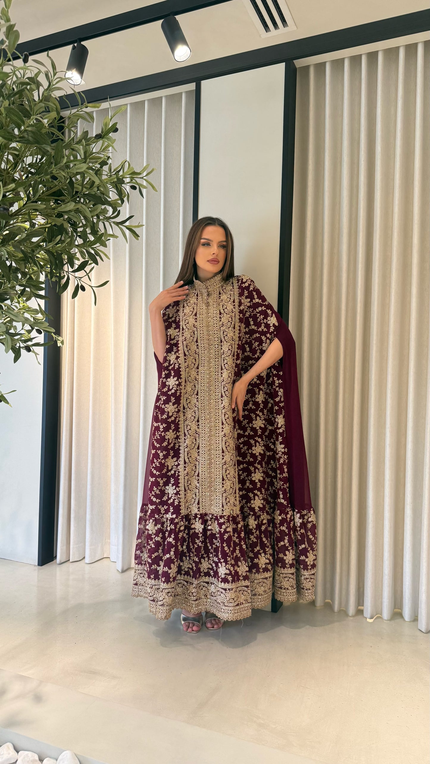 Cape Ruffles Jelwa kaftan -Maroon