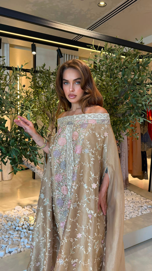 Offshoulders Cape Jelwa Kaftan - Beige