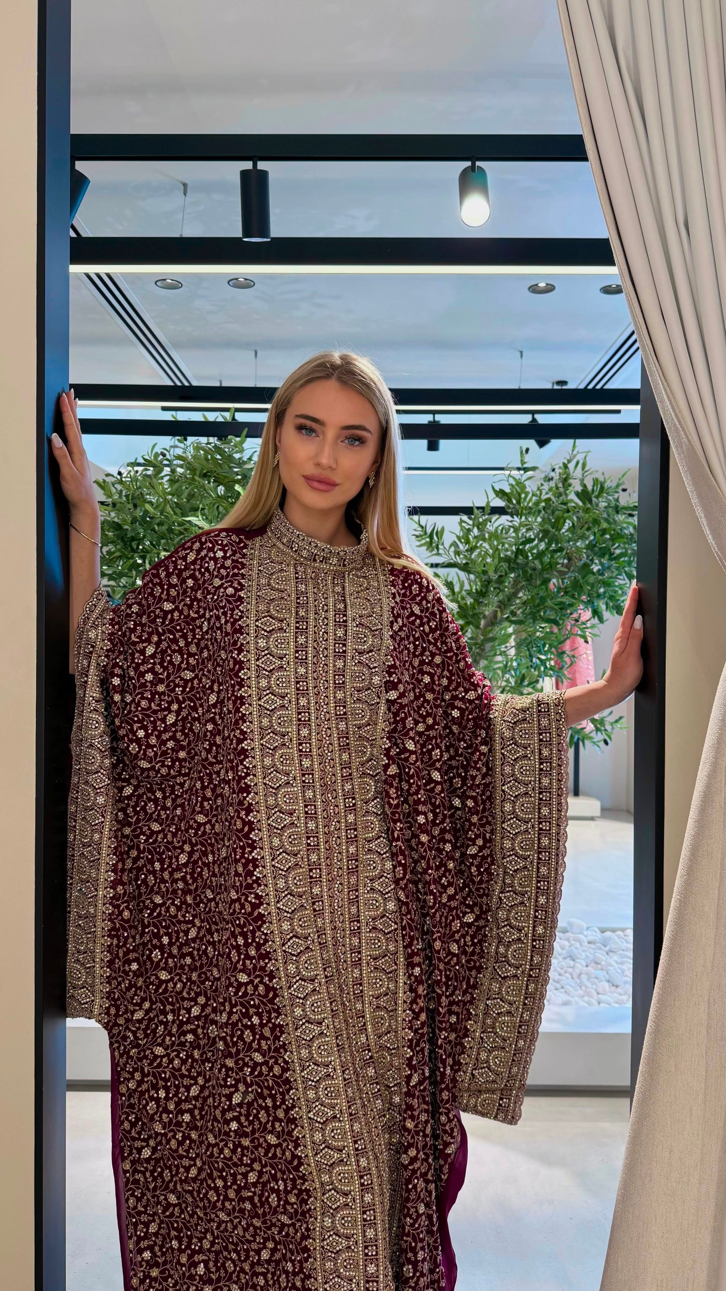 Wide Sleeves Jelwa kaftan -Maroon