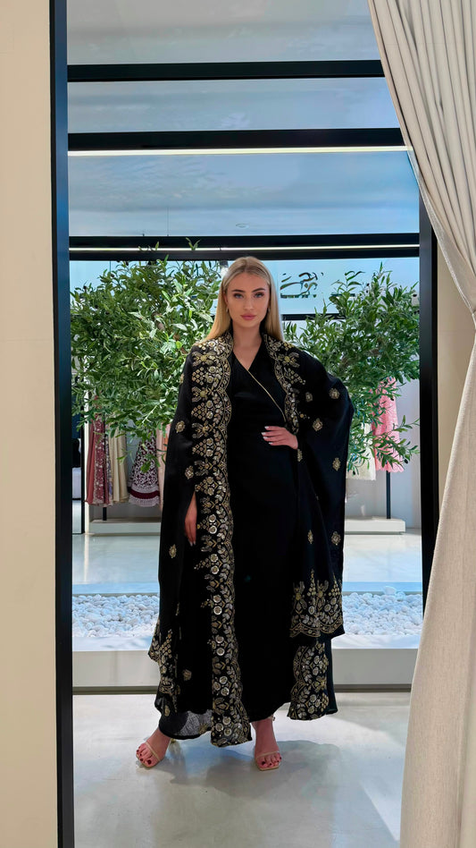 Wrapped cape kaftan- Black