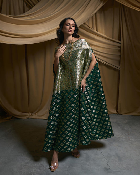 Offshoulders Brocade Cape- Green x Gold