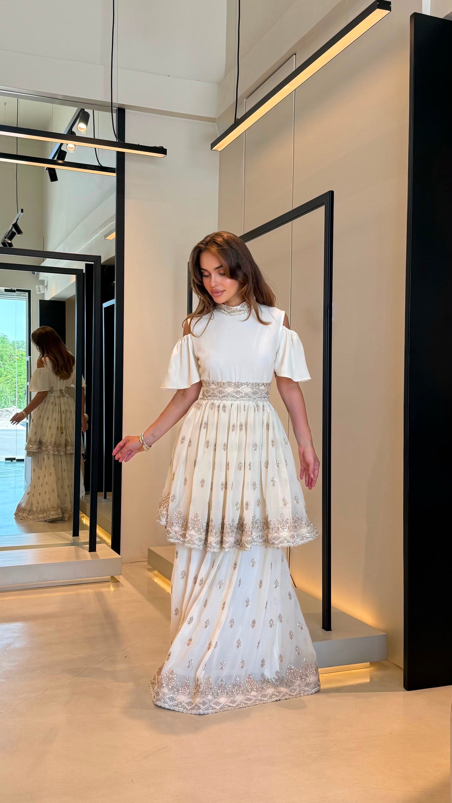 Cutout Jelwa Kaftan Dress-white