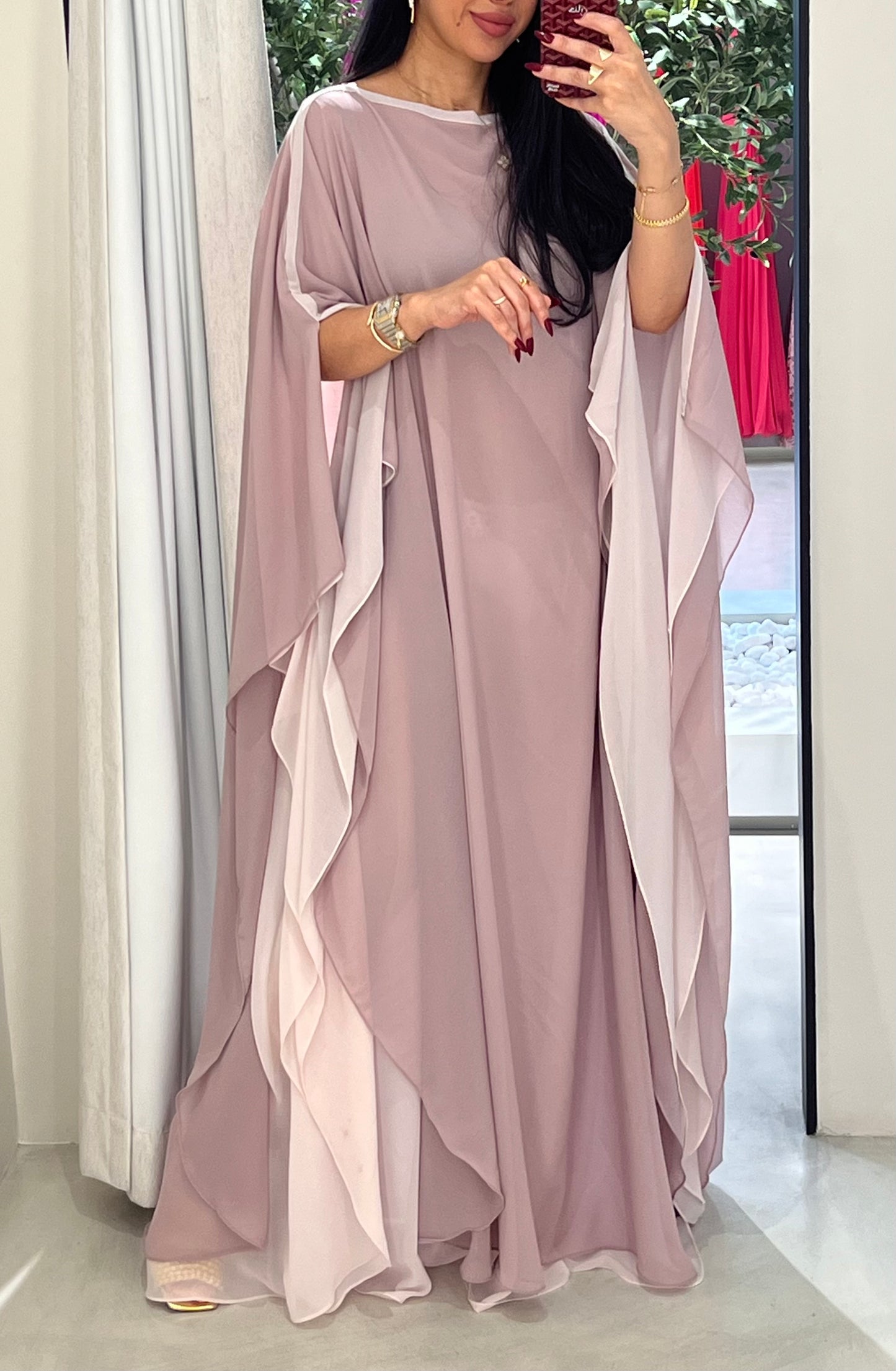 Dusty Pink Flow •Closed shoulder•