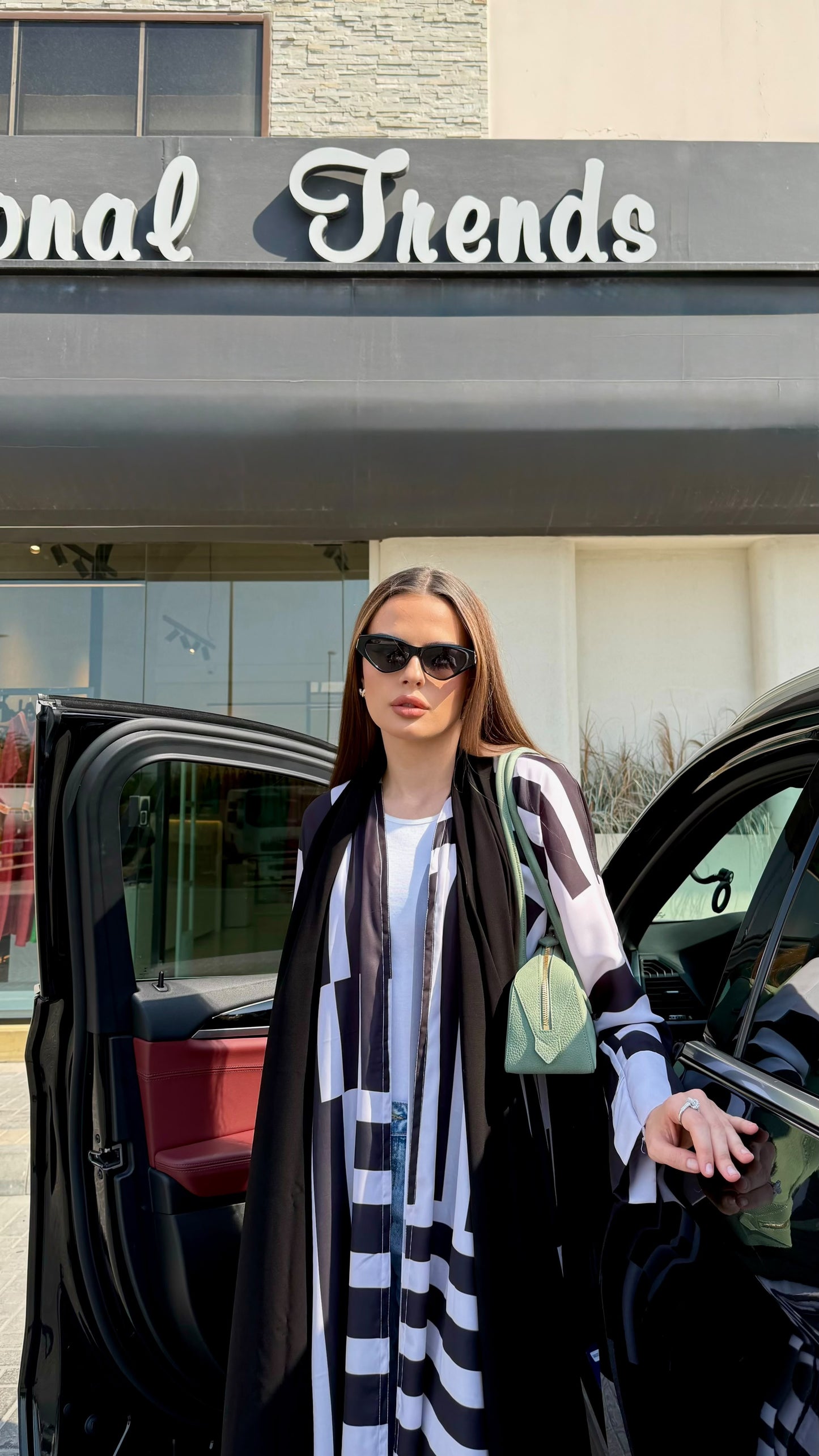 Whimsical Abaya - Bold Stripes
