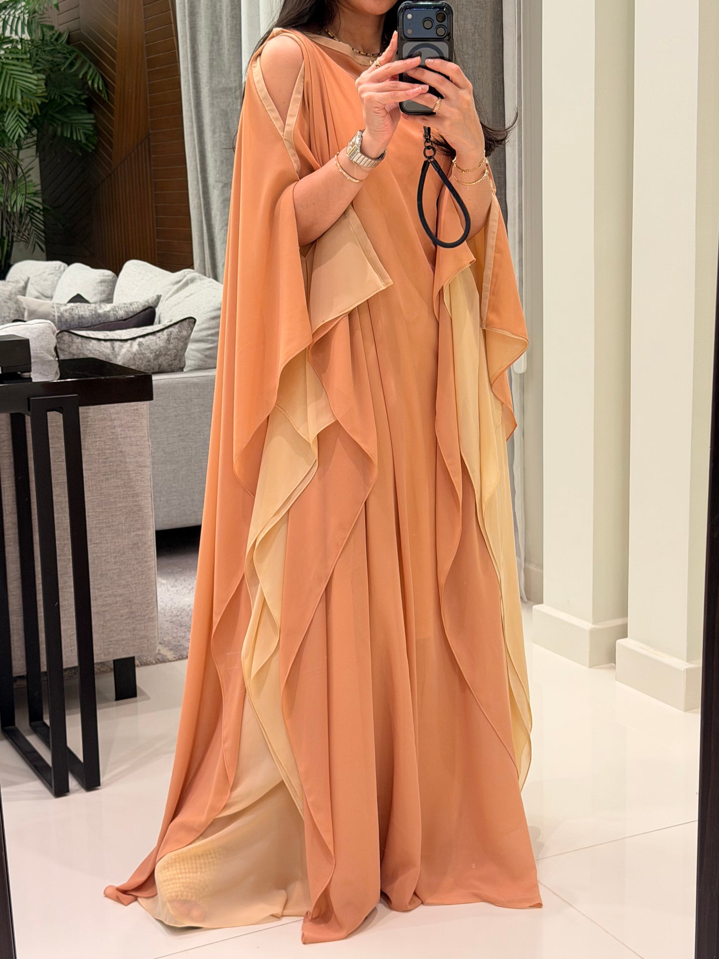 Flow Dark x light peach  - open shoulders