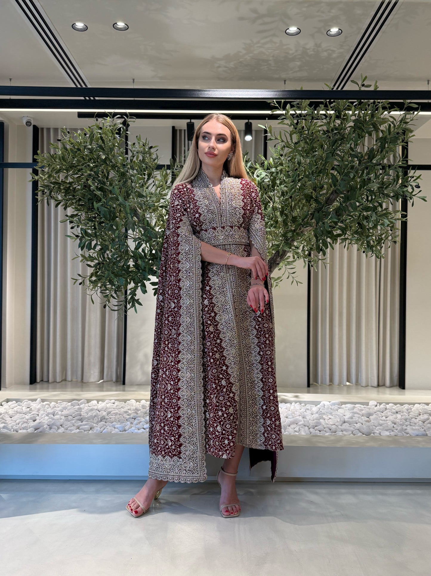 Jelwa kaftan Dress-Red x gold