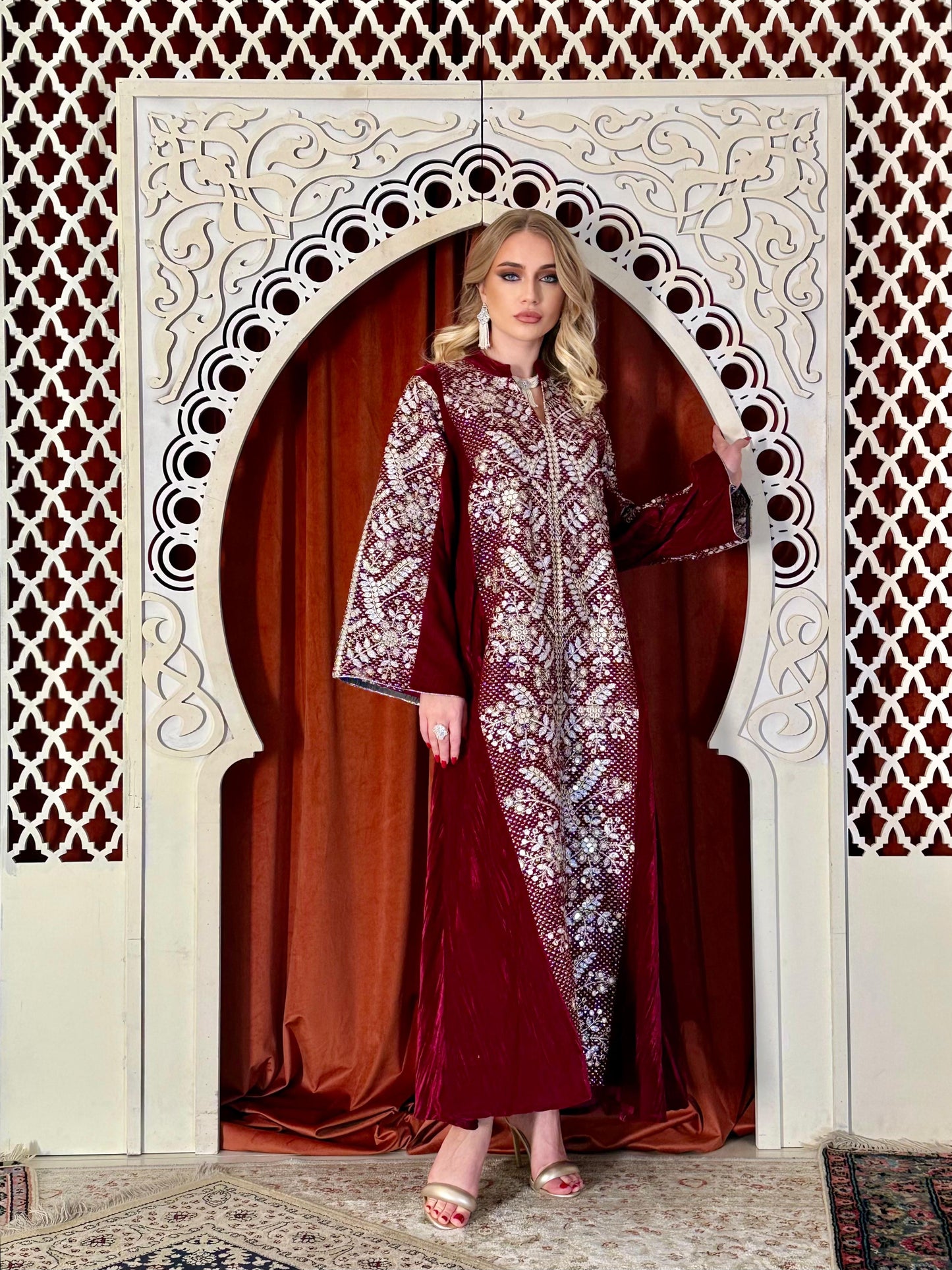 Velvet Embroidery Kaftan - Maroon