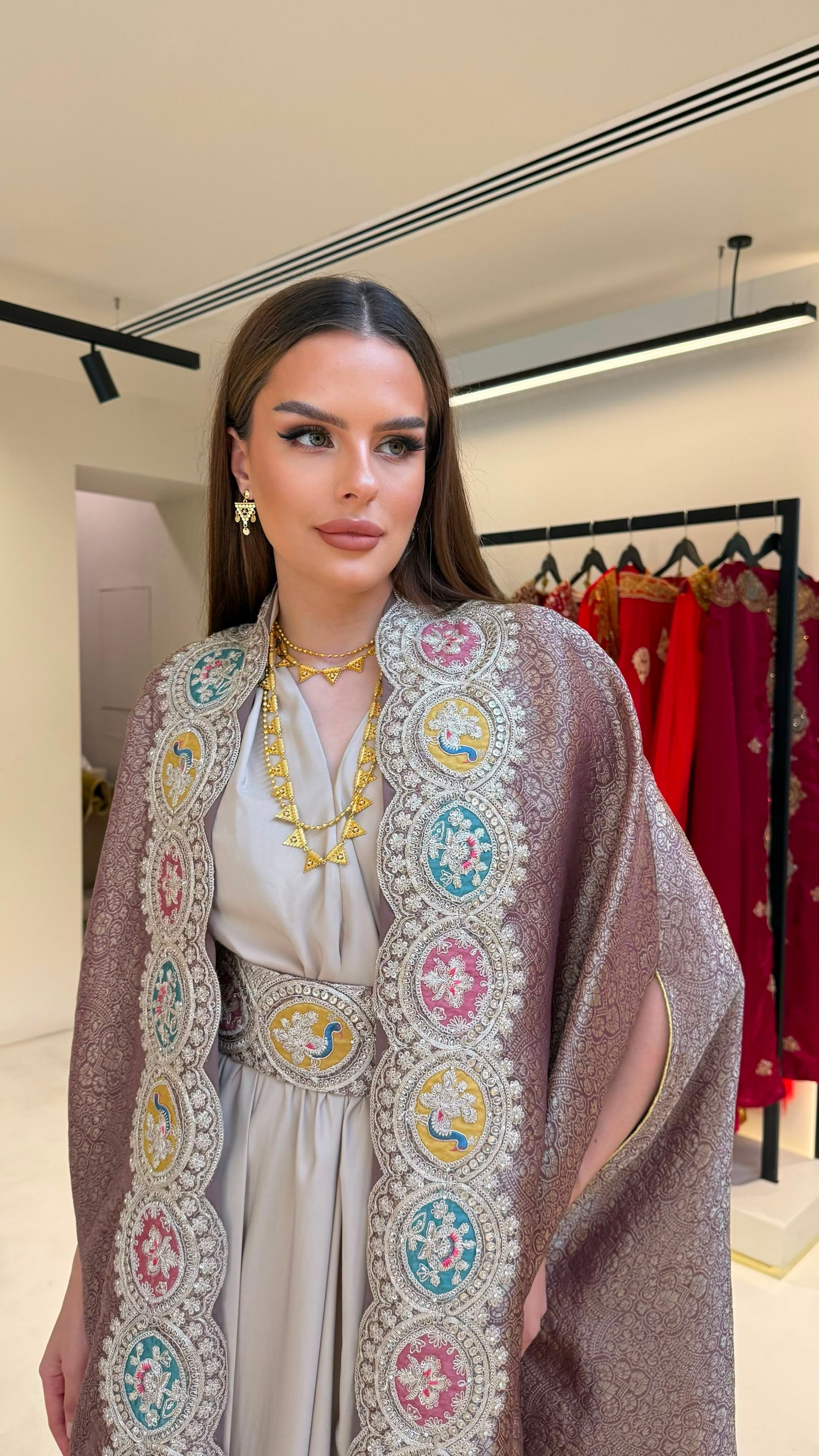 Cape Bisht Jelwa kaftan - Dark Blush
