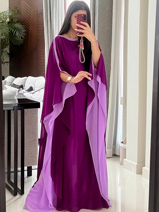 Lilac Flow• Closed shoulders•