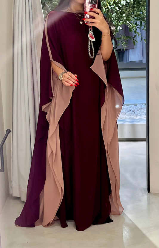 Maroon x Nude Grey• Closed shoulders•
