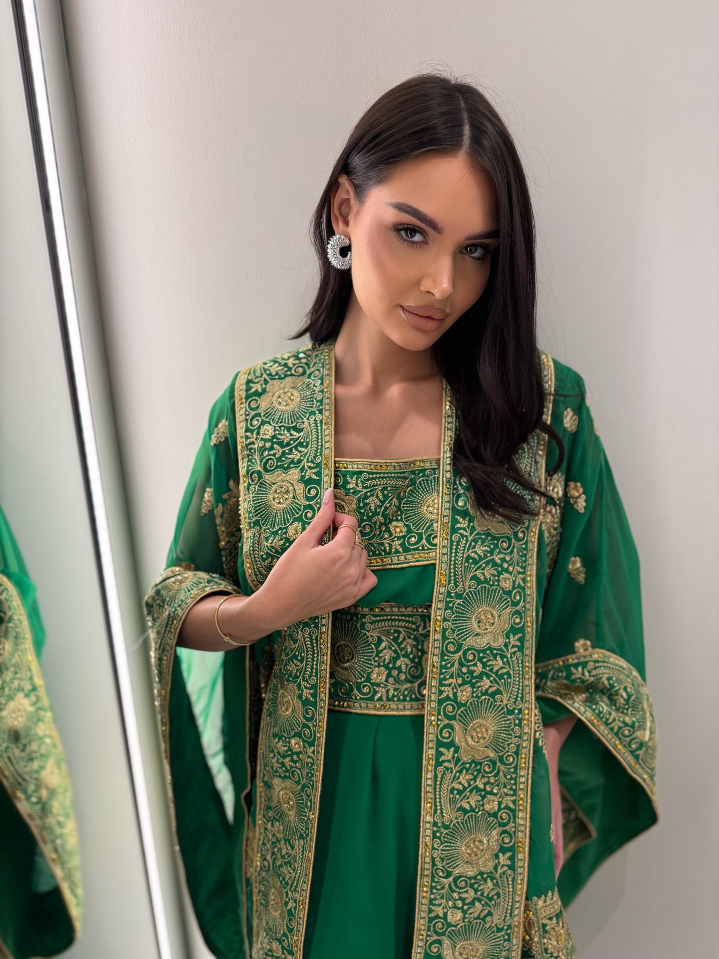 Wide Jelwa  Bisht-Green
