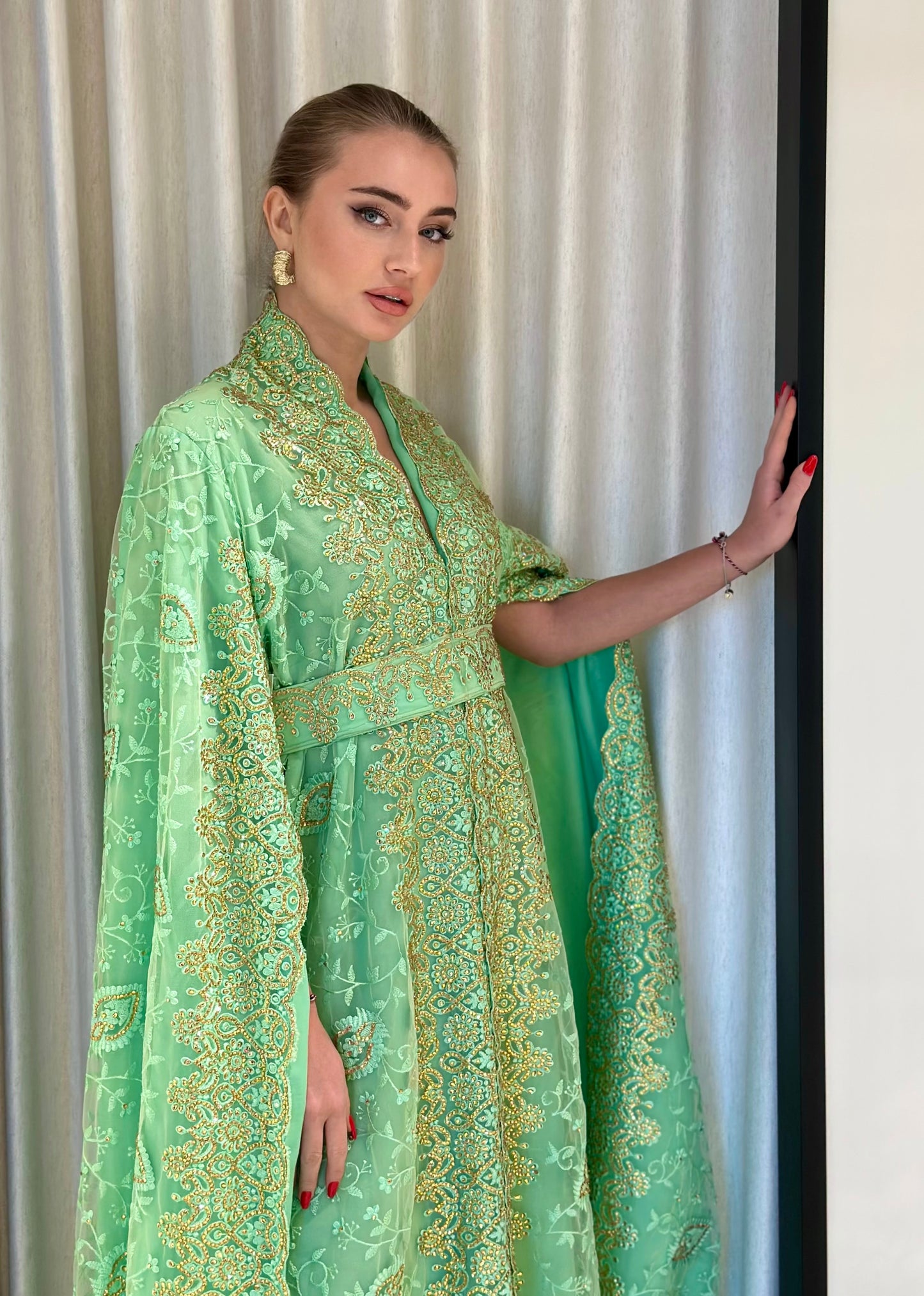 Cape sleeves Jelwa kaftan - mint