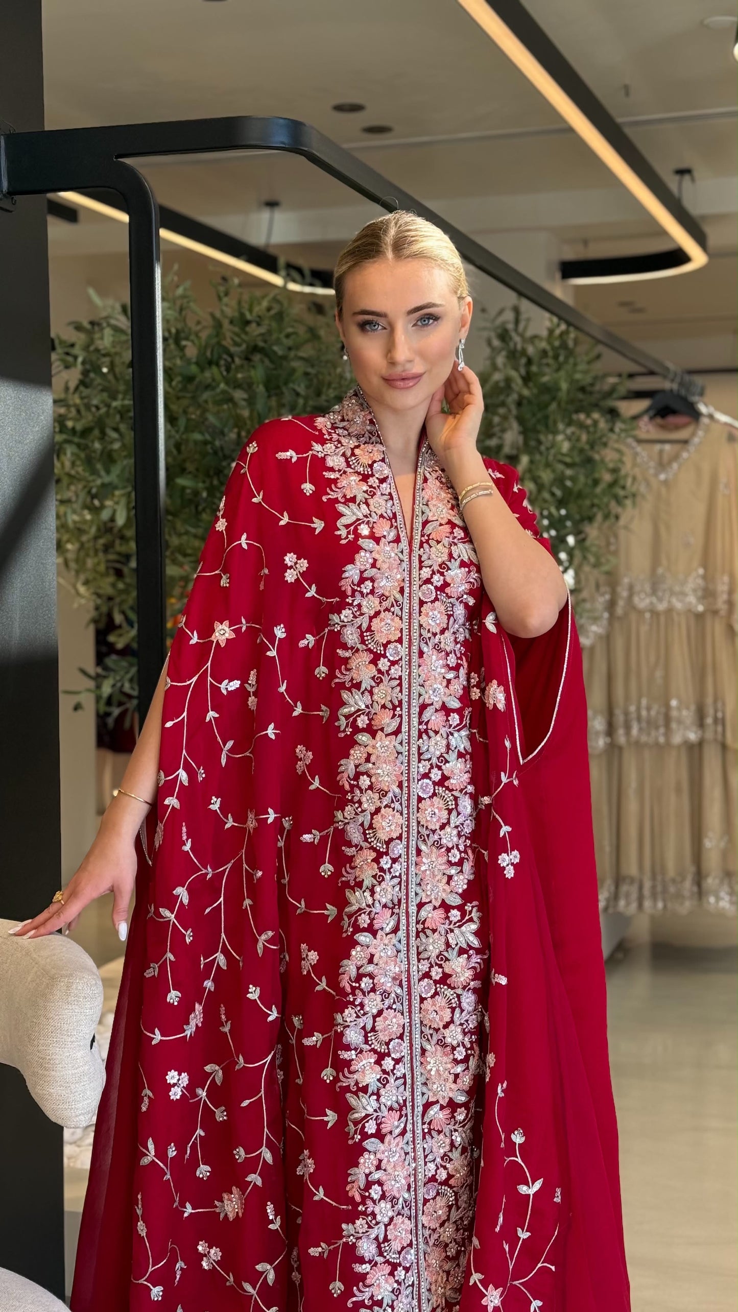 Cape Jelwa Kaftan -Red