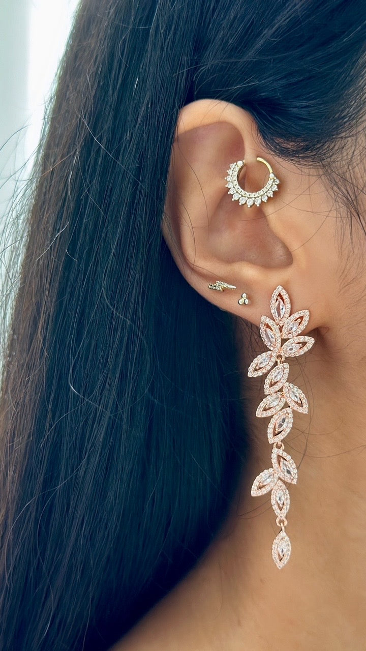 Rose gold drop flowers earrings