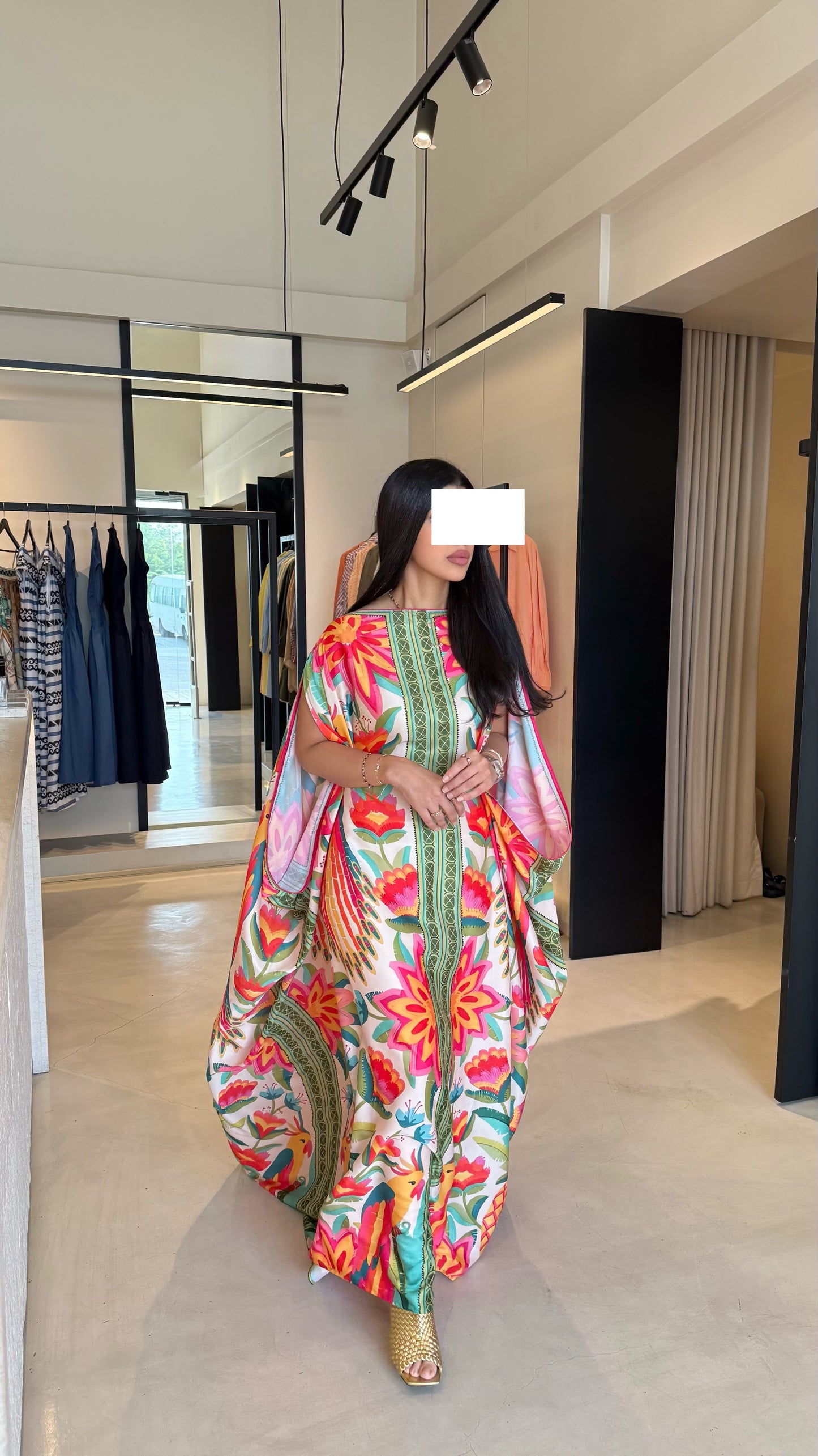 Summer floral kaftan  - Floral Drapes