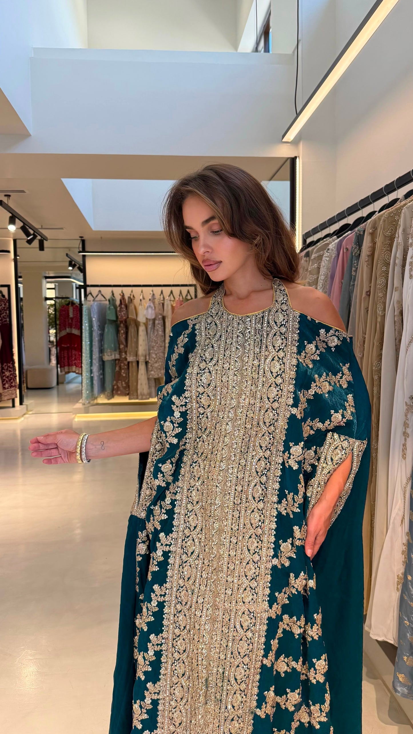 Cutout Cape Jelwa Kaftan -Teal Green