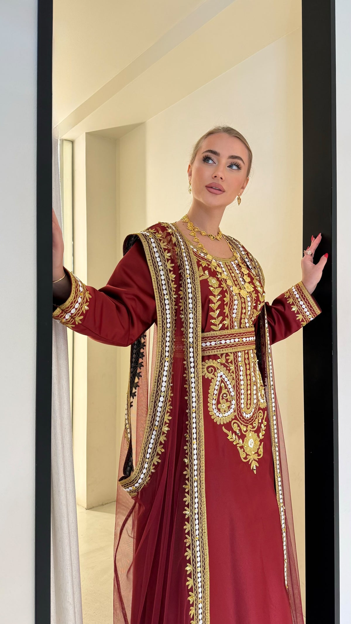 Nashel Jelwa Bisht/ Dress set- Maroon 2