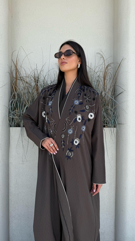 Abaya - mocha x floral embroidery