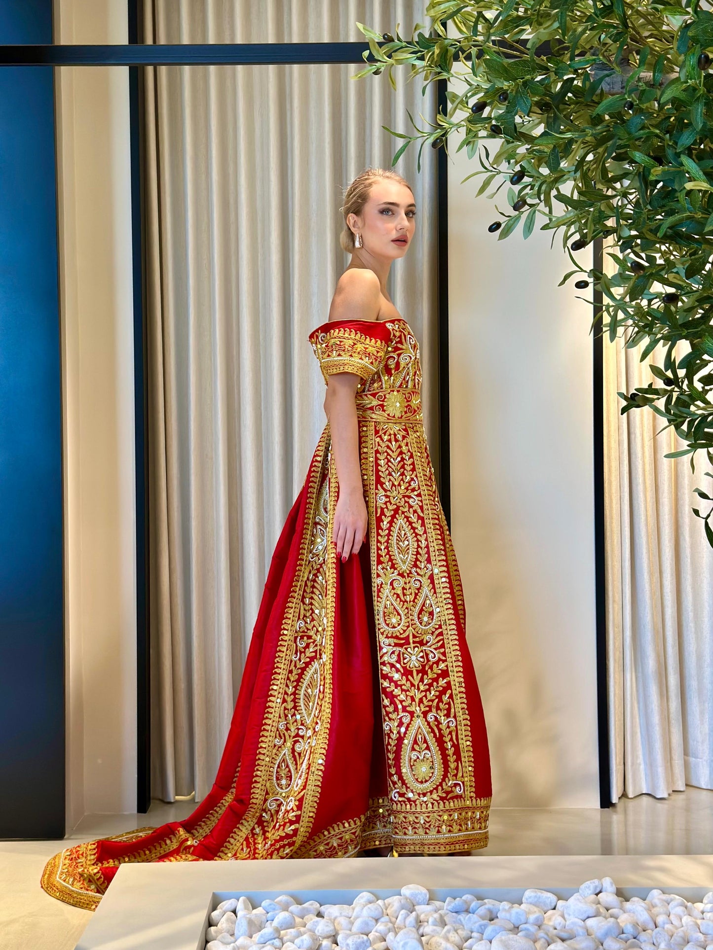 Bahraini Traditional Bridal Dress- Red