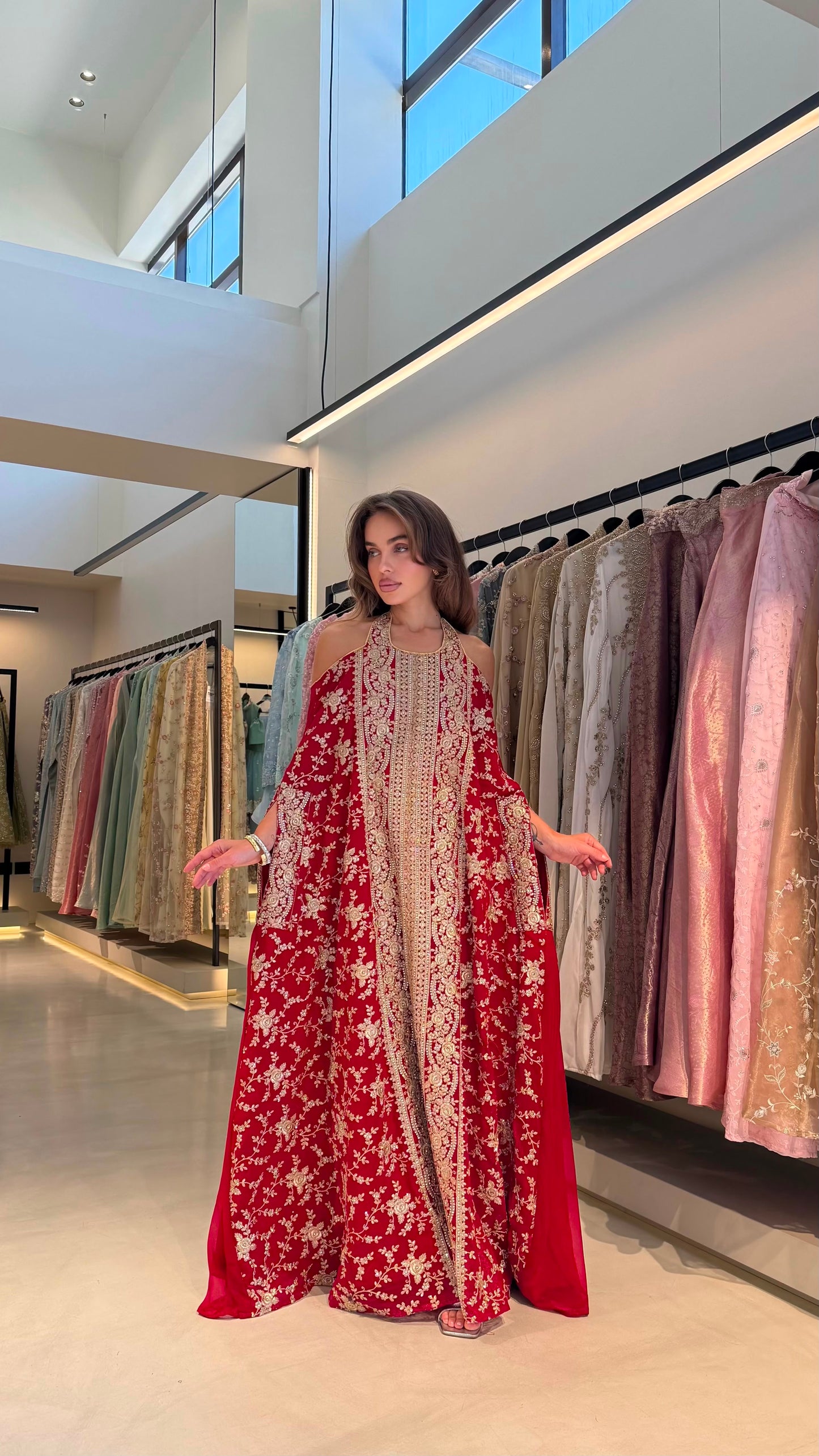 Cutout Cape Jelwa Kaftan -Red