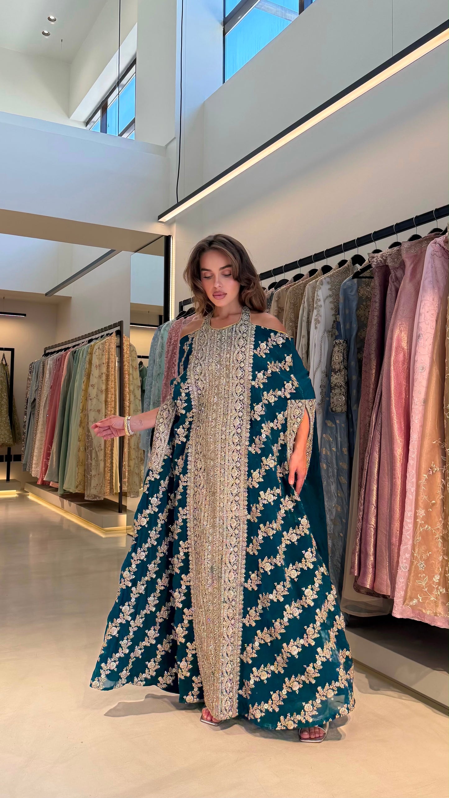 Cutout Cape Jelwa Kaftan -Teal Green