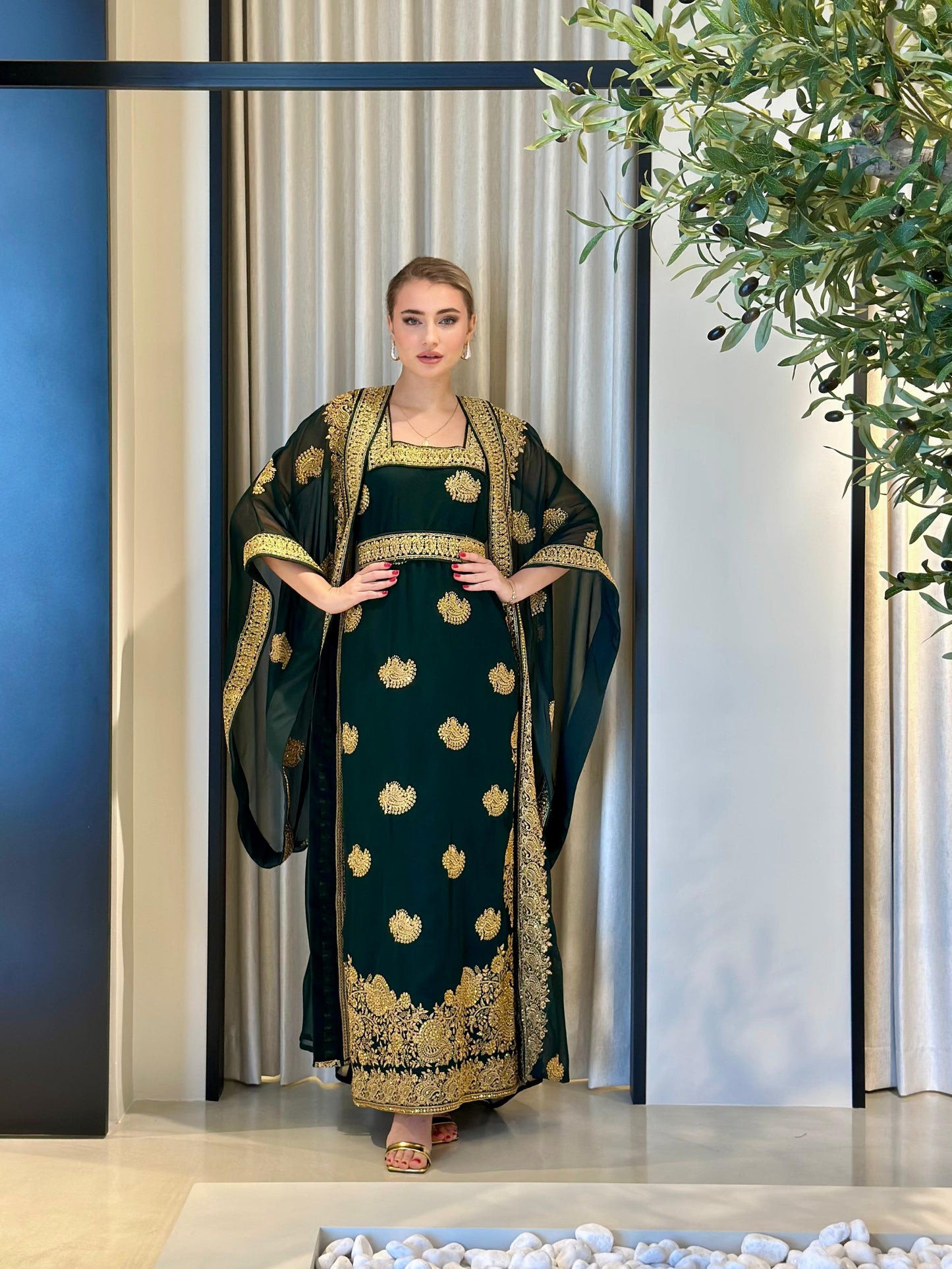 Wide Sleeves Jelwa 2 piece Kaftan- Green