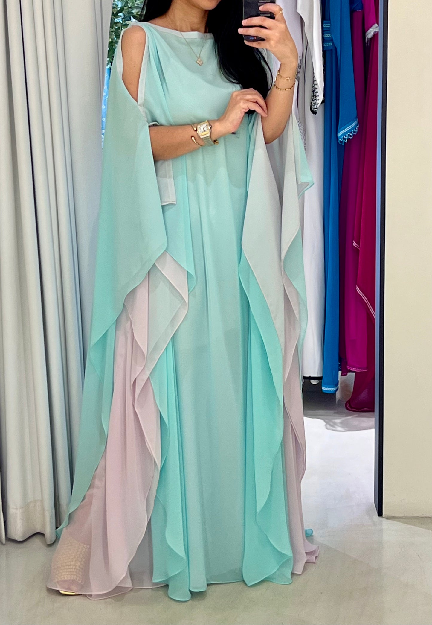 Mermaid Flow• open shoulders•