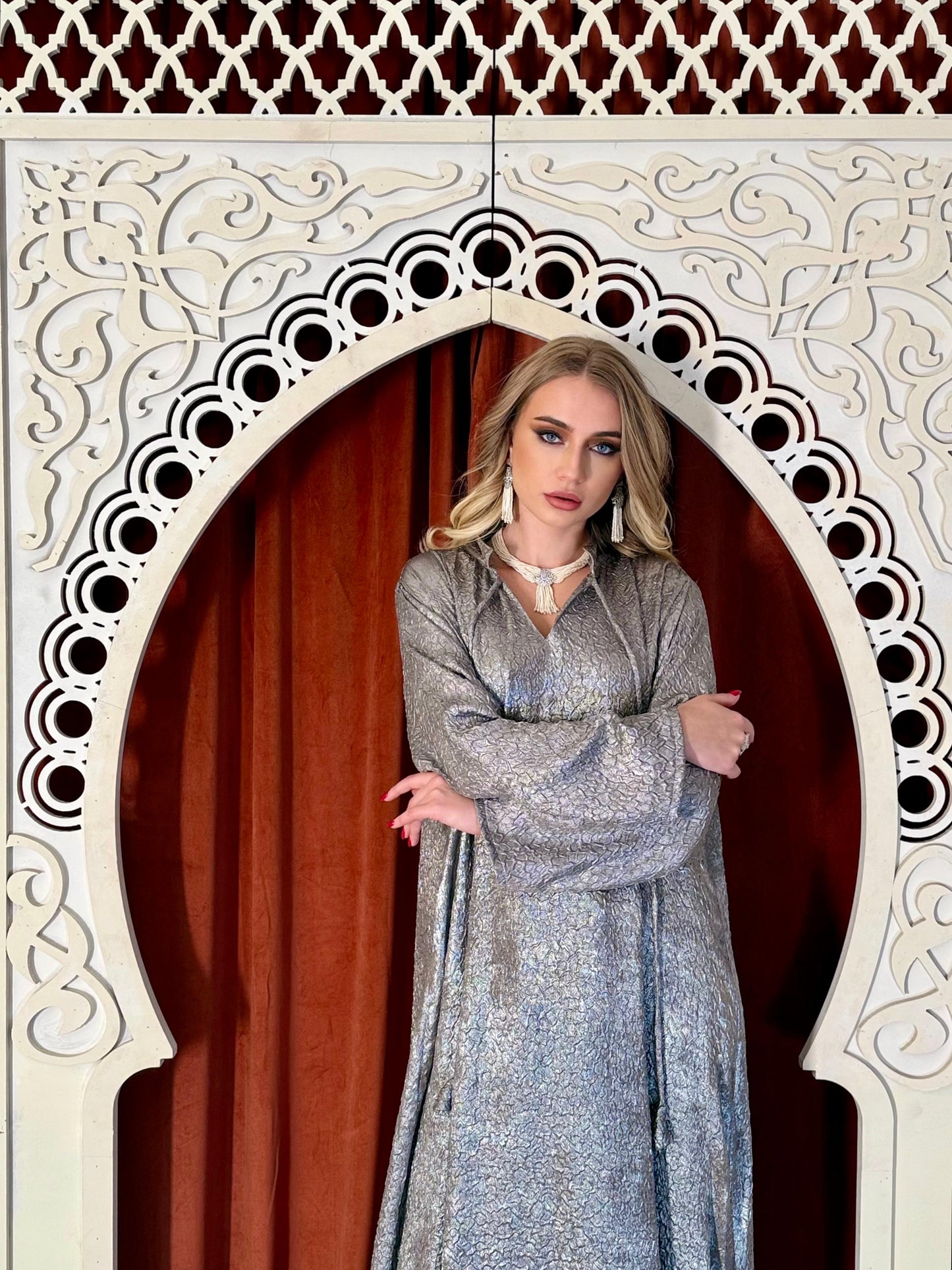 Brocade flowy Kaftan  -metallic silver
