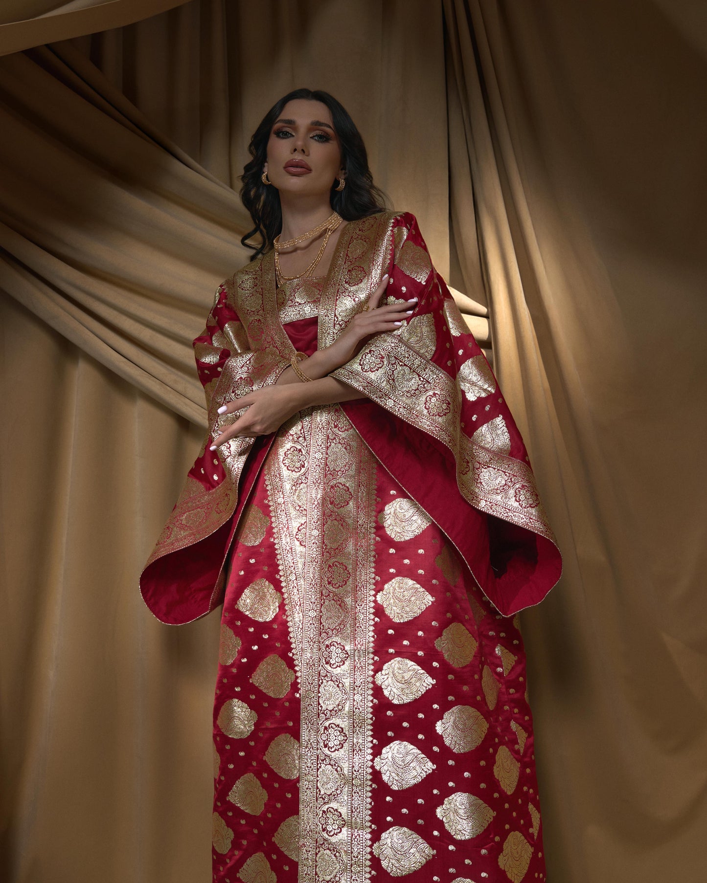 Teo Piece Brocade Bisht/ Dress - Red x Gold