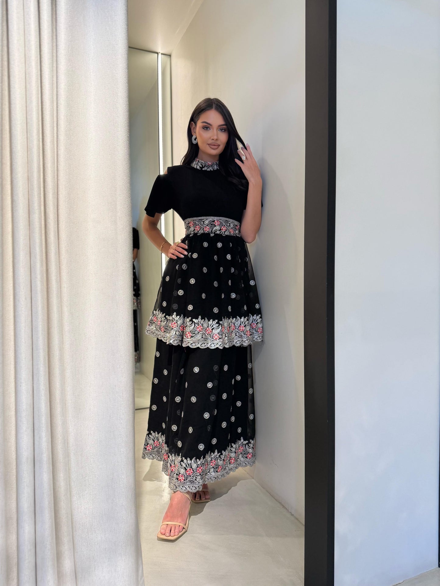 Off shoulders/ Double Layers Jelwa Dress- Black