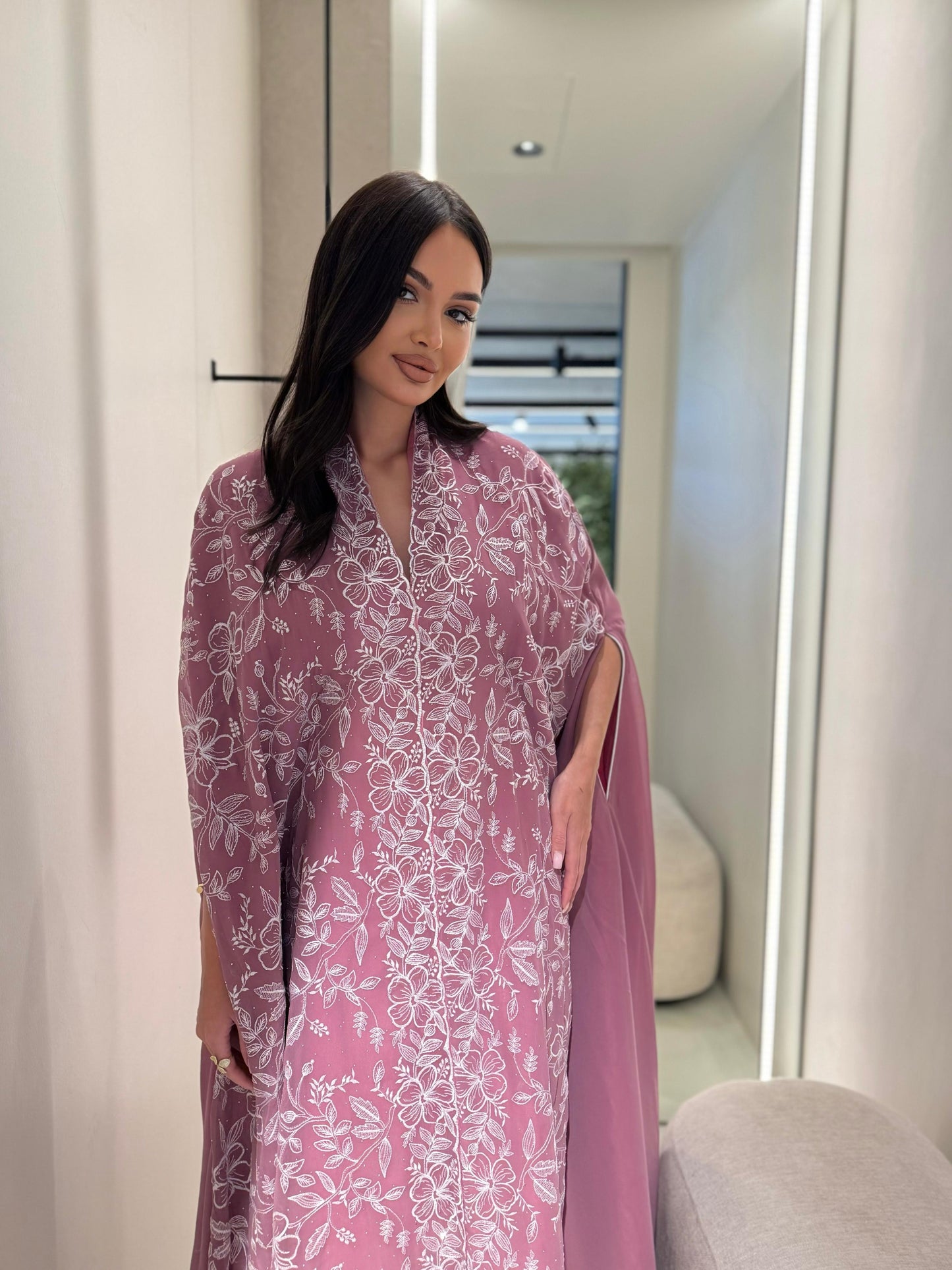 Jelwa Cape- Nude