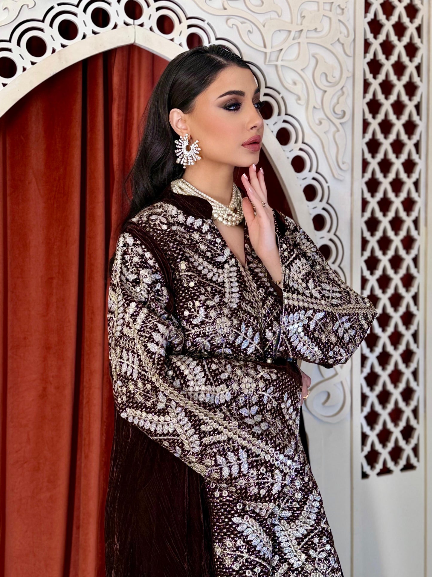 Velvet Embroidery Kaftan - chocolate
