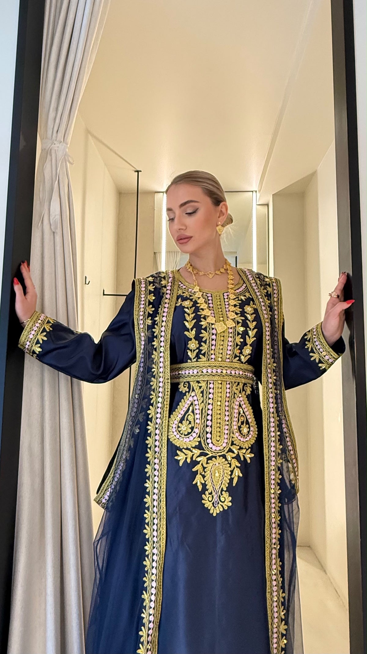 Nashel Jelwa Bisht/ Dress set-navy blue