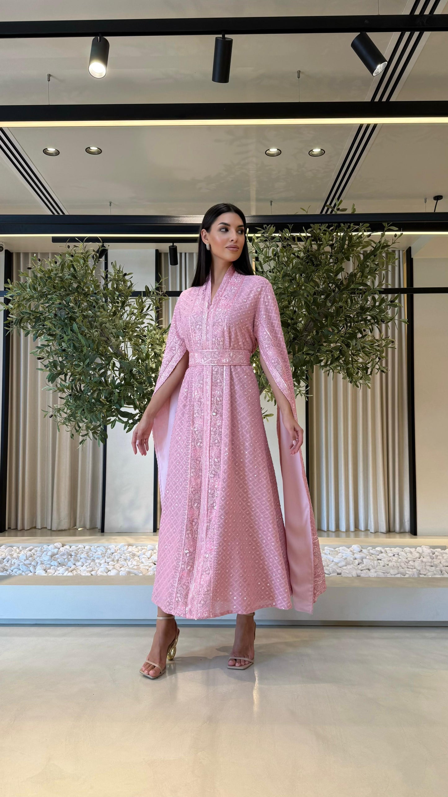 Cape Sleeves Jelwa Kaftan-Blush Pink