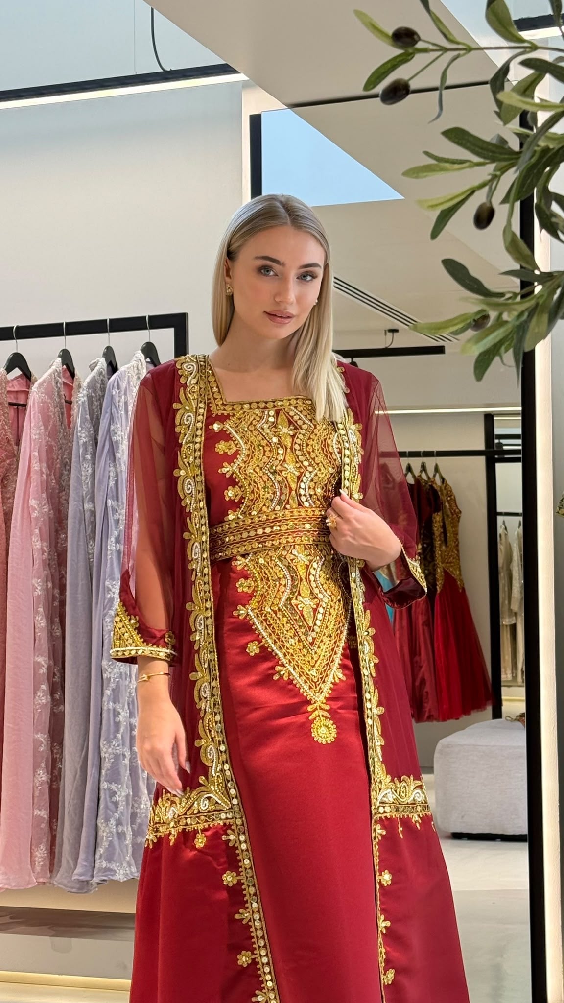 Nashel Jelwa Bridal Dress x Tulle Coverup - Scarlet