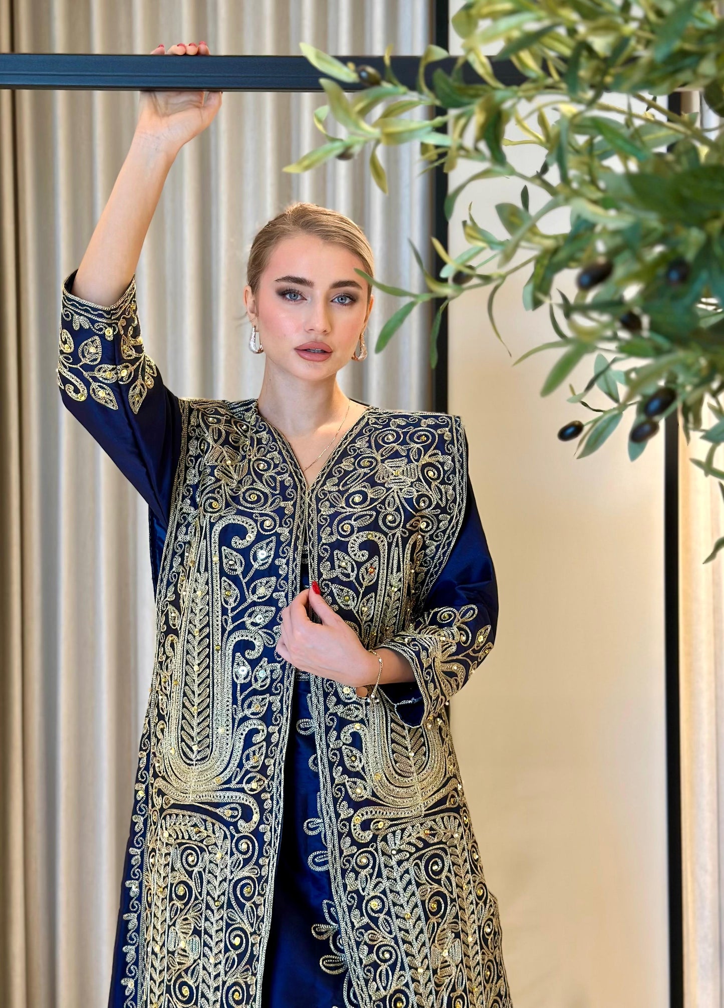 Bahraini Traditional embroidered Dress- Navy Blue