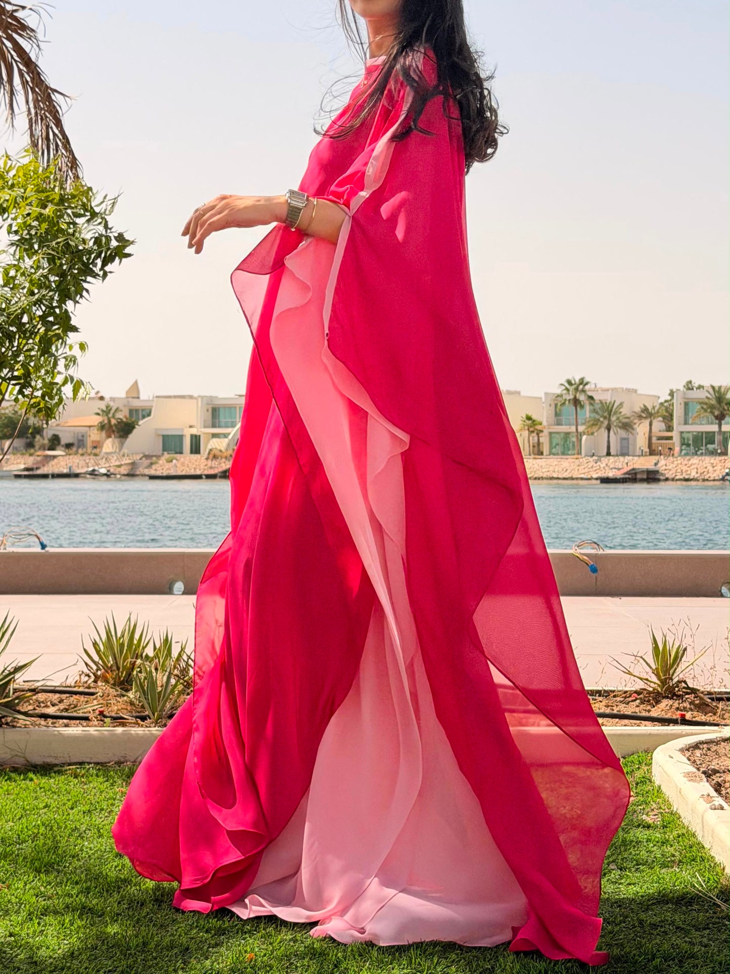 Flow Dark fuschia x pink- closed shoulders