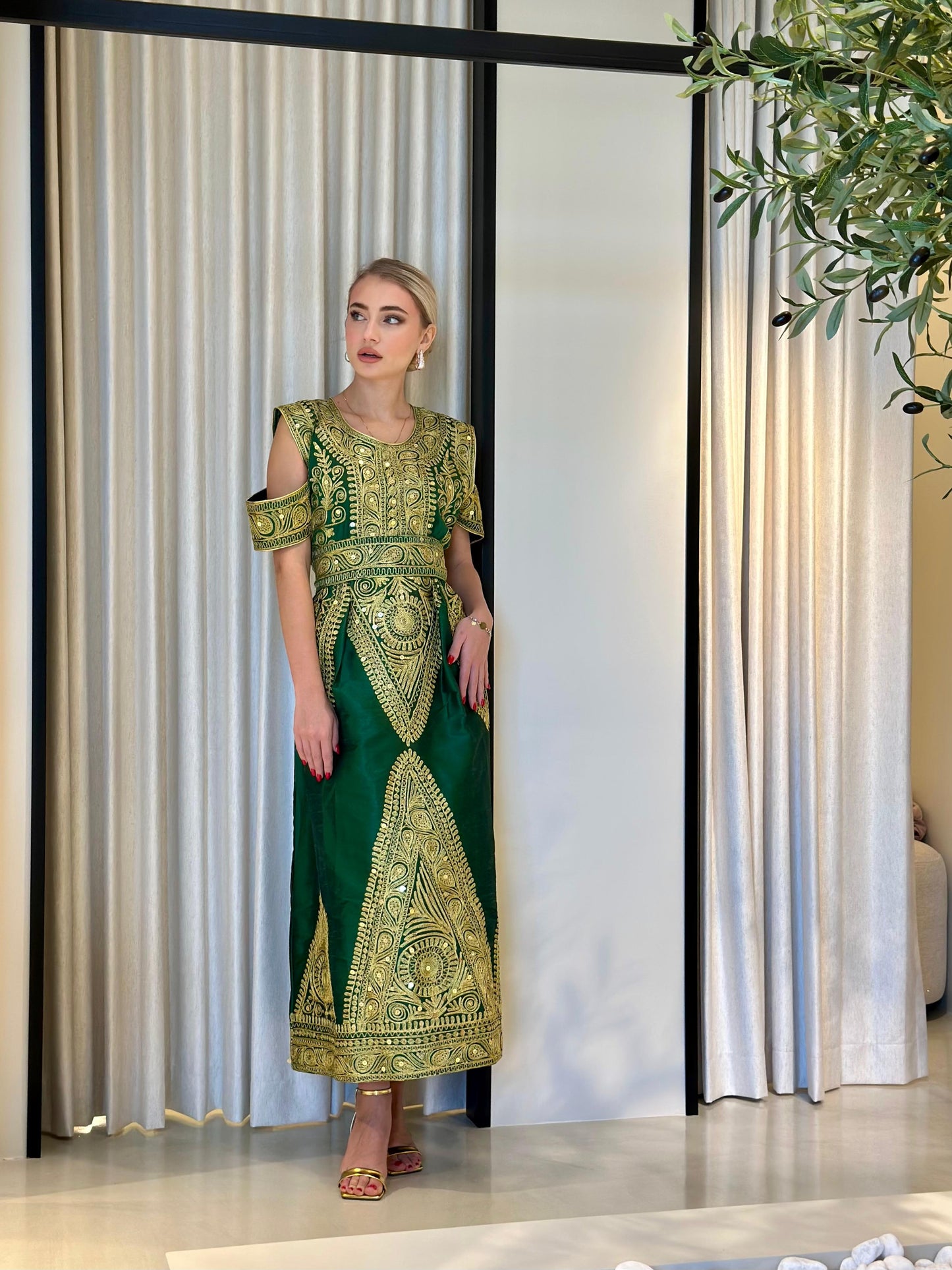 Bahraini Traditional Bridal Dress- Green